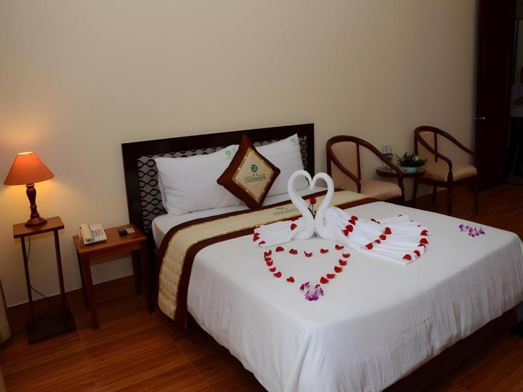 7S Hotel Thu Bon Danang Экстерьер фото